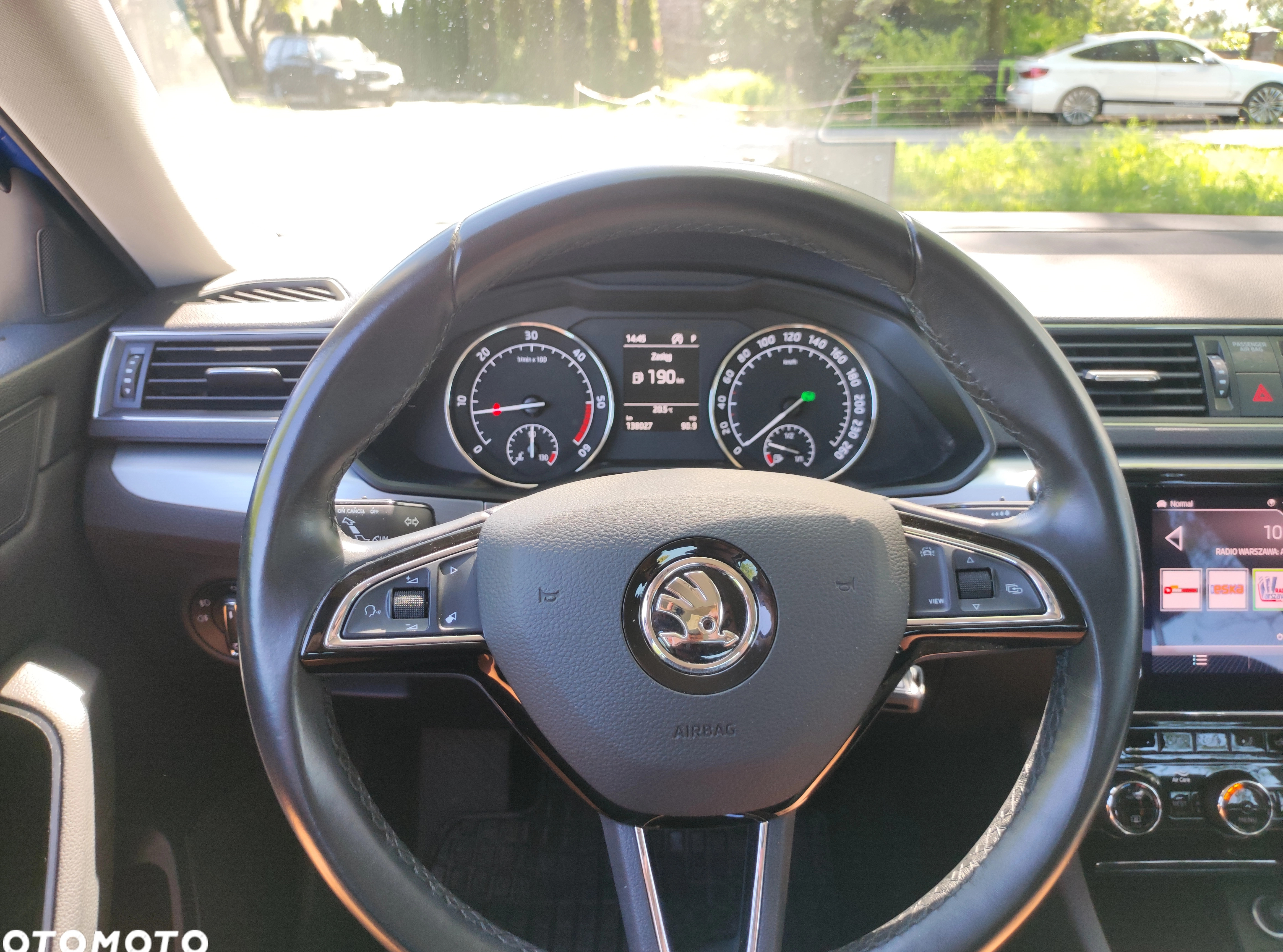 Skoda Superb cena 79000 przebieg: 138000, rok produkcji 2018 z Sulęcin małe 232